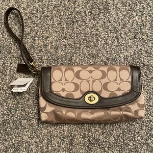 Coach mini clutch